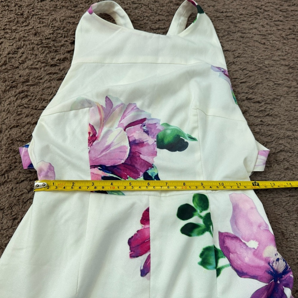 Revolve Toby Heart Ginger Enchanted Maxi Dress White Floral Open Back Size 8 - Picture 10 of 16